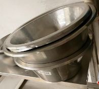 4 x Large Fine Dining Restaurant Food Prep Bowls - Ref: CAM694 - CL612 - Location: London SW1P