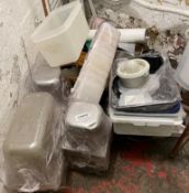 1 x Assorted Lot Of Various Restaurant Kitchen Storage Pots - Supplied As Shown - Ref: CAM522 -
