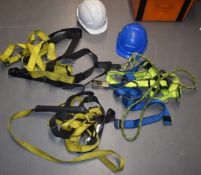 3 x Scaffolders Safety Harnesses and Hard Hats PME180