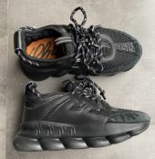 1 x Pair Of Men's Genuine Versace Trainers In Black - Size: 41 - Preowned In Good Condition - Ref: