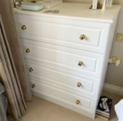 2 x Chests of Bedroom Drawers With a White Finish and Brass Hardware - Size: H105 x W92 x D49