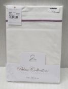 1 x Palace Collection Flat Sheet - Dimensions: 240x290cm  - Ref: HHW91/JUL21/PAL-B - CL679 -