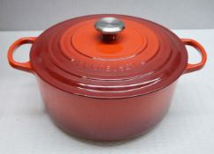 1 x Le Creuset Enamelled Cast Iron 28cm Casserole Dish In Cerise (Red) - Ref: HHW38/JUL21 - PAL/