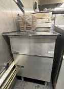1 x PITCO Commercial Stainless Steel Twin Fryer With 2 x Baskets - Dimensions To Follow - Ref: