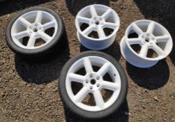 4 x White 6-Spoke 18 x 8 ET30 Wheels, 2 With Tyres - Nissan 350Z - CL682 - Location: Bedford NN29