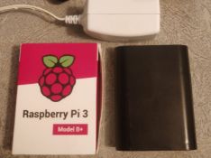 1 x Raspberry Pi 3B+ Mini Retro Games Games Computer With Power Adaptor and 256gb Memory Card With