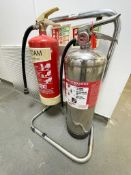 2 x Fire Extinguishers With Chrome Stand - Includes 9l Water and Foam - Ref: BK253 - CL686 -