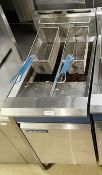 1 x Blue Seal Commercial Twin Tank Twin Basket Free Standing Gas Fryer