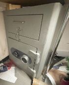1 x Undercounter Safe With Keypad - Includes Keys - Ref: FPSD - CL686 - Location: Altrincham WA14