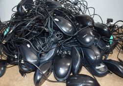50 x Assorted USB Computer Mice - Brands Include Microsoft, Logitech, Dell and HP - Ref: MPC151 P1 -