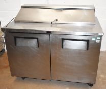1 x True Refrigerated Two Door Food Prep Table With Pizza/Salad Topper - Includes 14 Gastro Pans -
