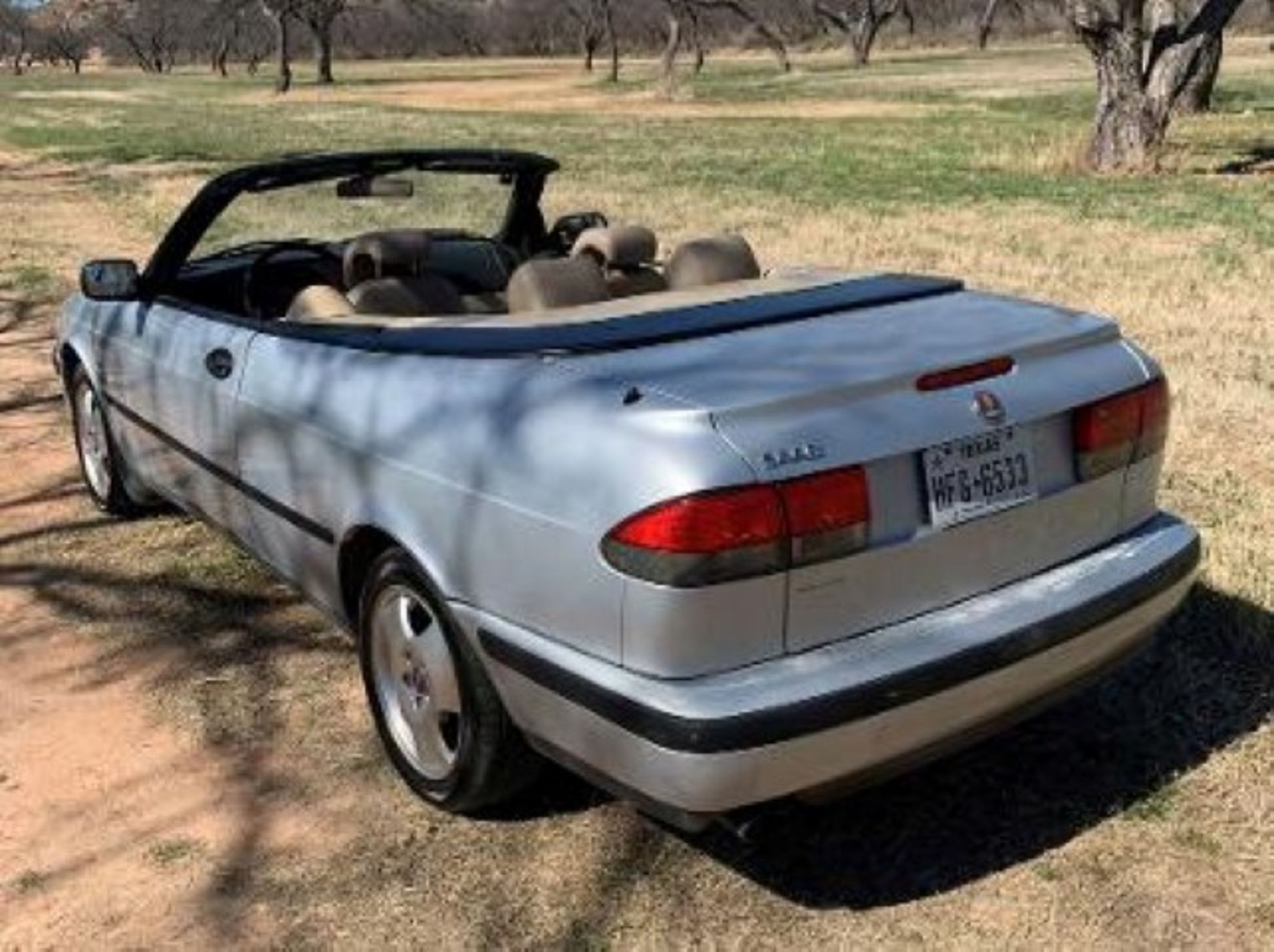 1999 Saab 9.3 Convertible VIN: YS3DF75N4X7003815 Odometer States: 85225 Col - Image 5 of 19