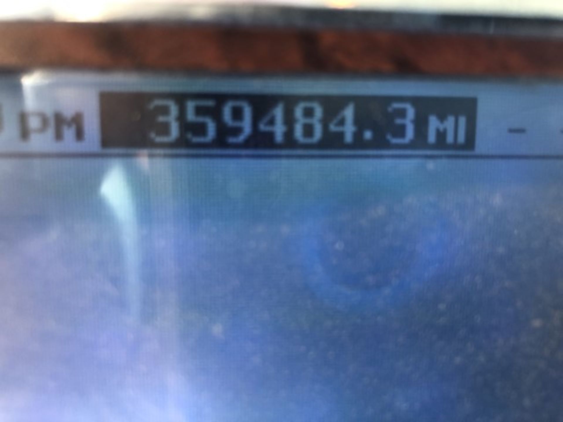 2013 Mack CHU613 VIN: 1M1AN07Y4DM014046 Odometer States: 359483 Color: Whit - Image 5 of 6