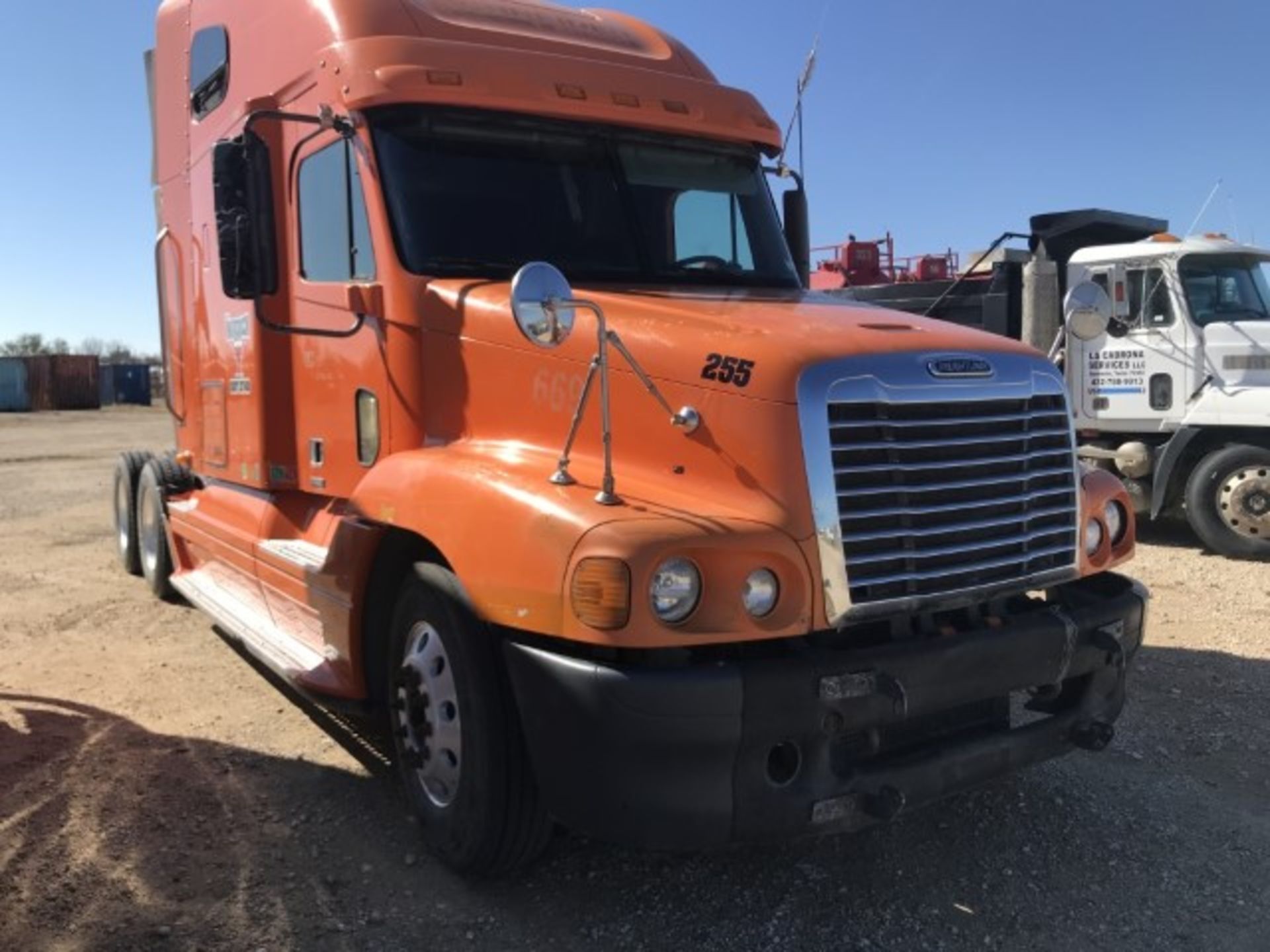 2007 Freightliner Century class VIN: 1FUJBBCK87LW34665 Odometer States: 292 - Image 2 of 7