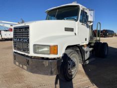 2003 Mack CH612 Single Axle VIN: 1M1AA09YX3W027119 Odometer States: 455595
