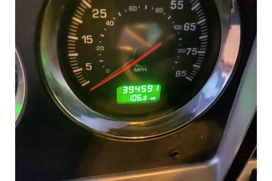 2016 Kenworth T800 VIN: 3WKDD40X9GF467134 Odometer States: 394591 Color: Gr - Image 7 of 8
