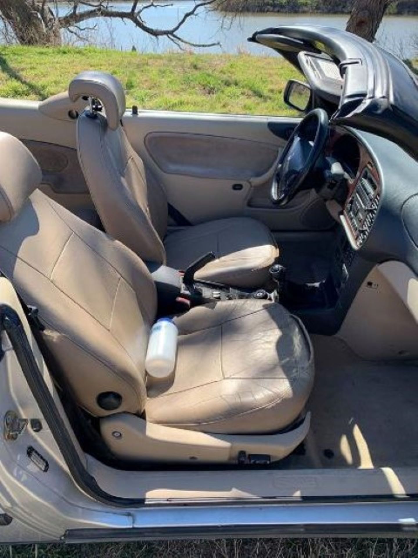 1999 Saab 9.3 Convertible VIN: YS3DF75N4X7003815 Odometer States: 85225 Col - Image 7 of 19