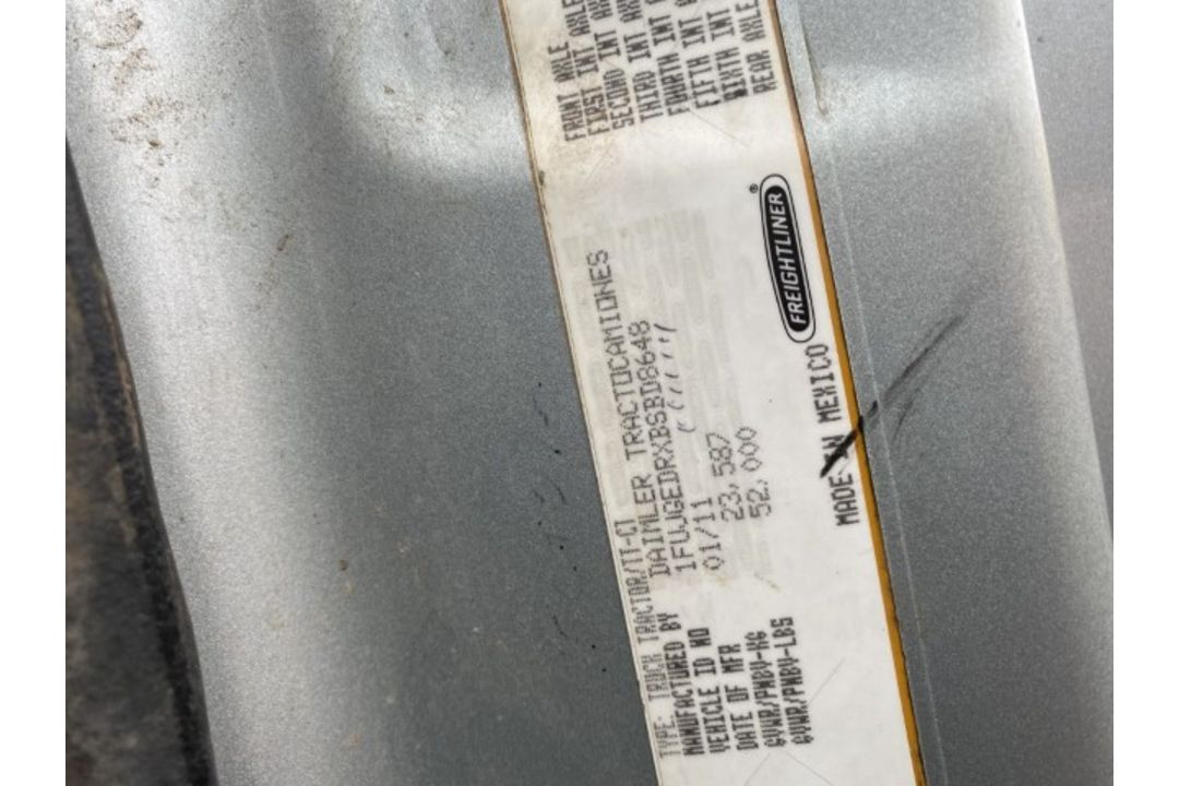 2011 Freightliner Cascadia VIN: 1FUJGEDRXBSBD8648 Odometer States: TMU Colo - Image 5 of 5