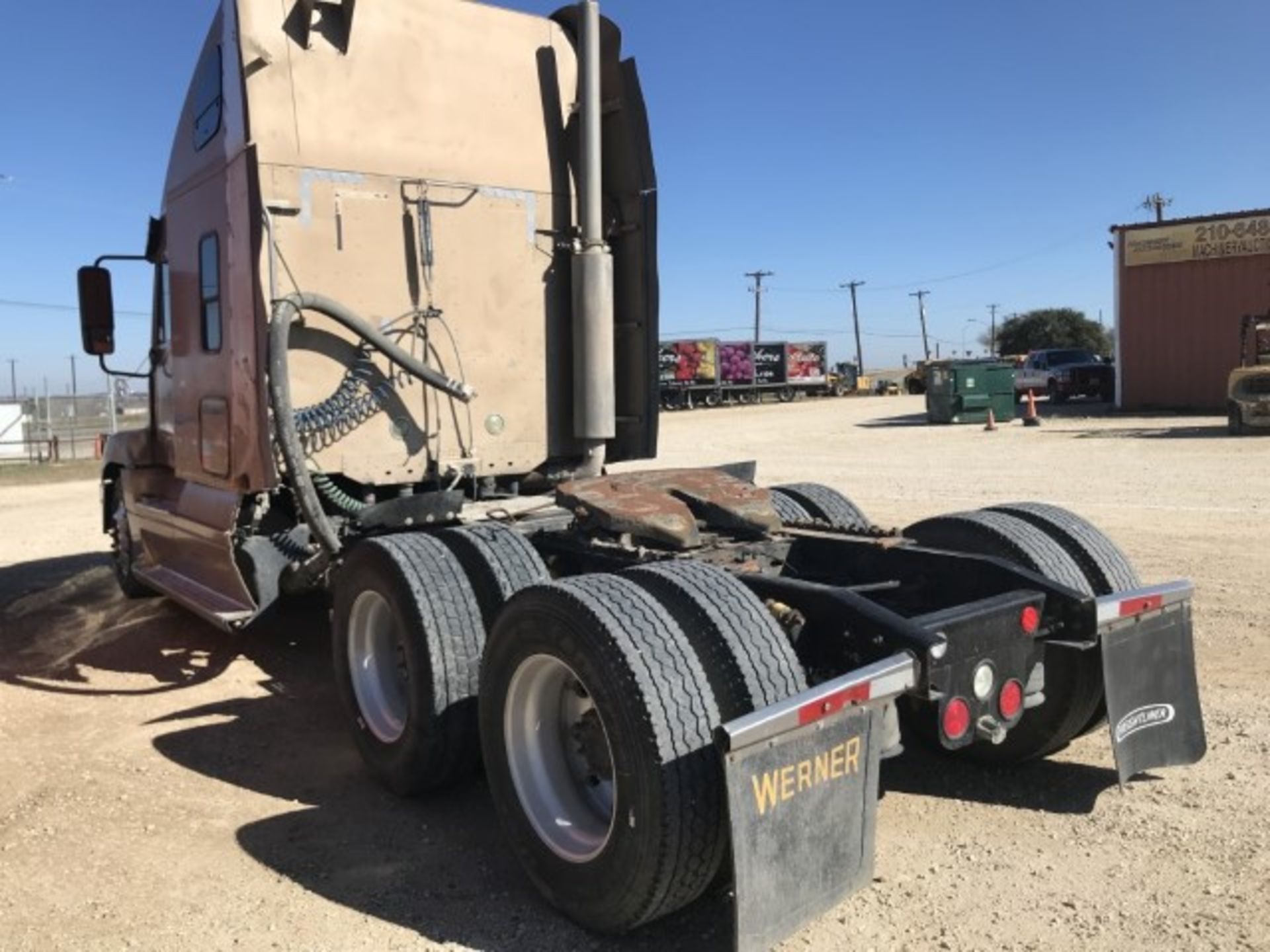 2007 Freightliner Century Class VIN: 1FUJBBCK57PW62996 Odometer States: 1,1 - Image 4 of 7