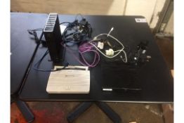 Cables & routers - Assortment