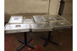 Plastic food containers with lids