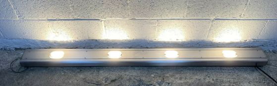 Stainless Steel Hanging heated gantry