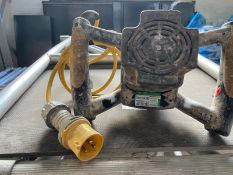 Makita Hand UT 120 Held Electric Mixer / Stirrer