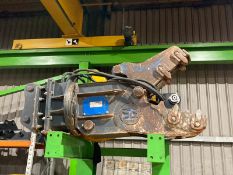 Hammer 8t rotate pulveriser