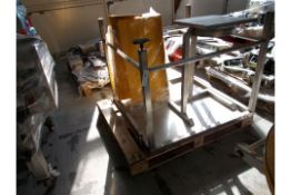 Stainless steel table 1m x 1m