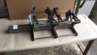 Pipe clamp for fusion welder