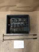 4 machine skates c/w 4 separator bars