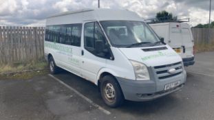 Ford Transit 17 Seater Minibus
