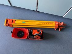 Wild Heerbrugg NAK-0 Theodolite & Tripod