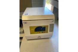 ALC PK130 Centrifuge