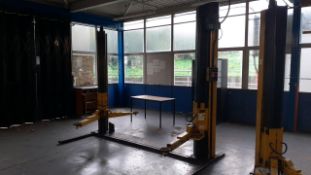 Two post vehicle lift