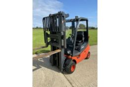 Linde 2 Tonne Gas Container Spec Forklift