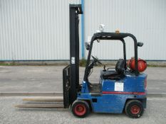 Cat Caterpillar V35 fork lift 1.75 ton forklift truck stacker