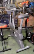 Life Fitness 90c exercise bike