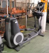 LIfe Fitness 95x Elliptical cross trainer