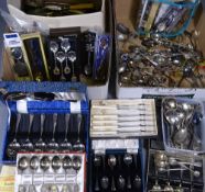 SOUVENIR SPOONS - a good collection, some cased, other cased flatware and loose