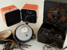 VINTAGE KOLSTER-BRANDES MASTERPIECE BAKELITE VALVE RADIO, circa 1930, together with Brionvega orange