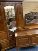 CIRCA 1900 THREE PIECE MAHOGANY BEDROOM SUITE consisting of single mirrored door wardrobe