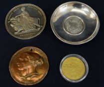COLLECTABLE COINS & MEDALLIONS comprising Emmanuel de Rohan 1790 30 Tari coin set dish, large