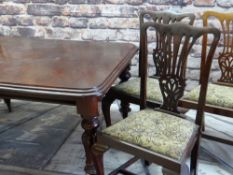 VICTORIAN WALNUT EXTENDING DINING TABLE & SIX GEORGIAN-style dining chairs, moulded top with rounded