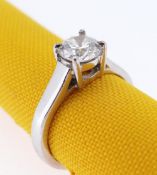 PLATINUM DIAMOND SOLITAIRE RING, the round brilliant stone approximately 0.8cts in four claw