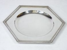 A SILVER ART DECO HEXAGONAL DISHED WAITER - Sheffield 1934, 18ozs