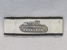 WW2 GERMAN TANK DESTRUCTION BADGE IN SILVER - awarded for single handed destruction of an enemy tank
