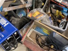 GARAGE/WORKSHOP TOOLS - to include a Hilka Arc Welder, boxed SIP brazing kit, power drill, Black &