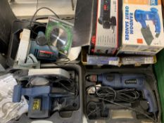 CASED, BOXED & LOOSE POWER TOOLS & ACCESSORIES to include a Bosch PKS46 circular saw, Powercraft