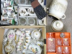 COLLECTABLE CHINA & GLASSWARE - a mixed quantity to include 'The Romance of Camelot' China cabinet